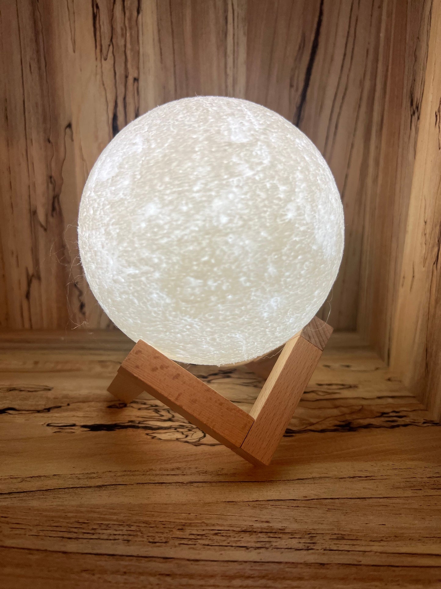 3D Printed Light Up Planet Globes